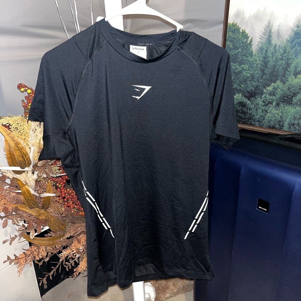 Gymshark Black Compression training top